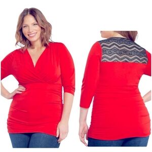 TORRID Shirred Top Red V-Neck Black Lace Back Cinched Blouse Plus 1X (14-16)